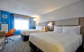 Holiday Inn Buffalo Airport